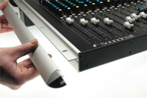 Ремонт Soundcraft M12