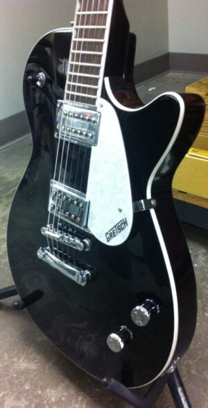 Ремонт PEAVEY Jack Daniel’s Electric EX
