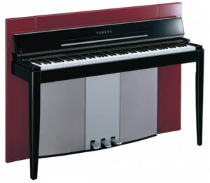 Ремонт YAMAHA F02E WITH BENCH