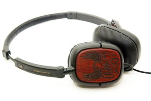 Ремонт наушников FISCHER AUDIO OLDSKOOL 33 1/3
