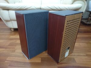 Ремонт акустической системы  8АС 3